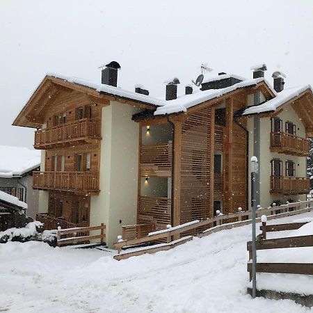 شقة Casa Chris By Ama Val Di Fassa بوتسا دي فاسّا المظهر الخارجي الصورة