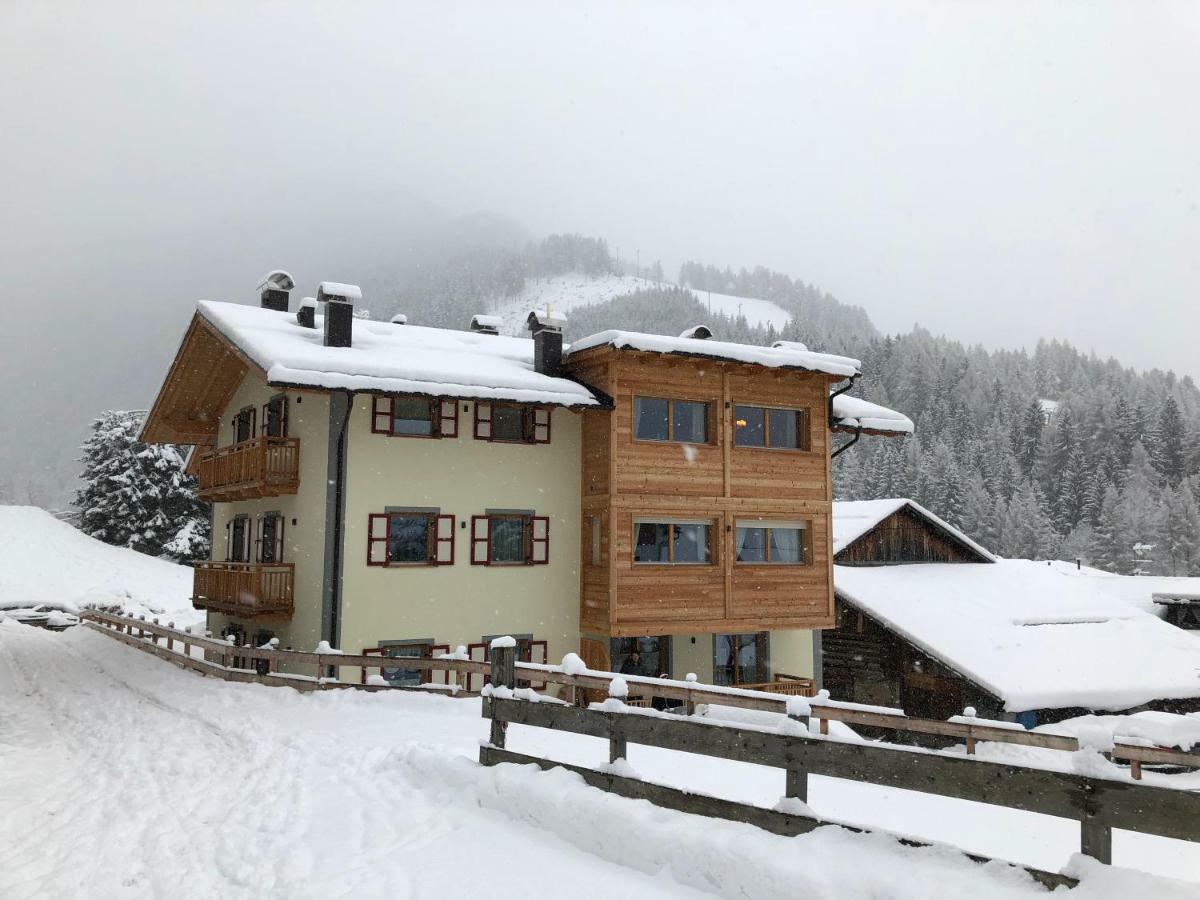 شقة Casa Chris By Ama Val Di Fassa بوتسا دي فاسّا المظهر الخارجي الصورة