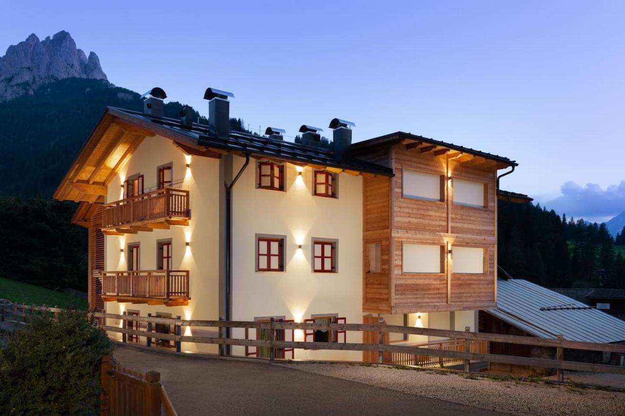 شقة Casa Chris By Ama Val Di Fassa بوتسا دي فاسّا المظهر الخارجي الصورة